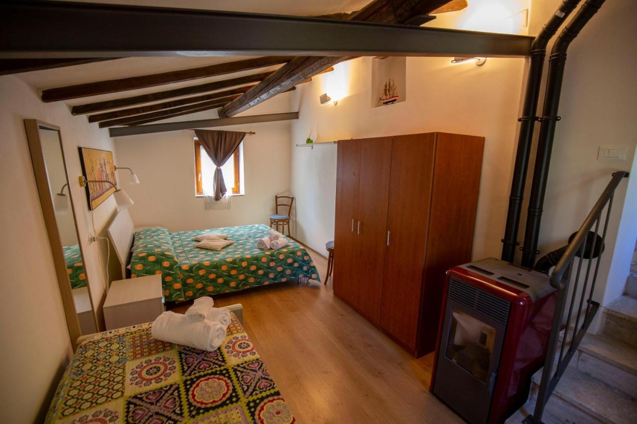 Borgo Di Caldana Accoglienza Turistica Diffusa Εξωτερικό φωτογραφία
