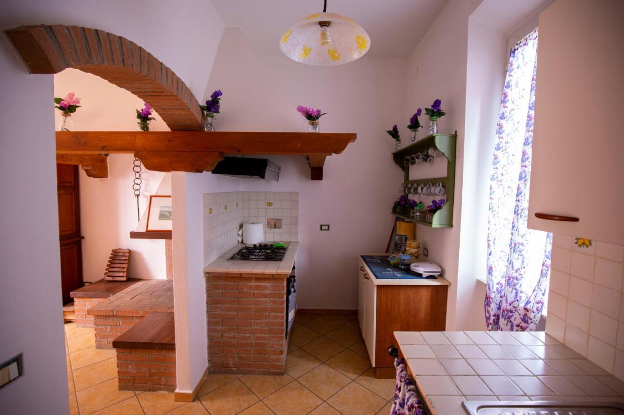 Borgo Di Caldana Accoglienza Turistica Diffusa Εξωτερικό φωτογραφία