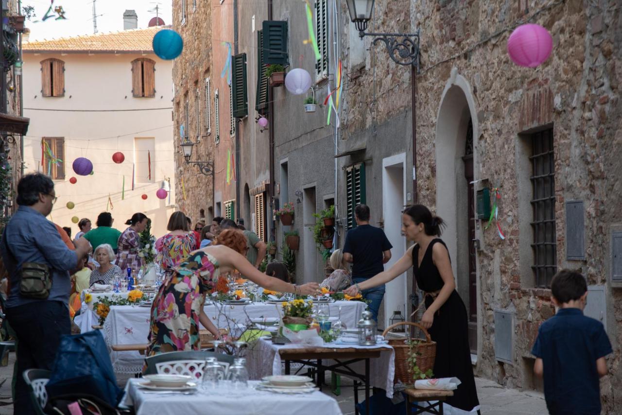 Borgo Di Caldana Accoglienza Turistica Diffusa Εξωτερικό φωτογραφία
