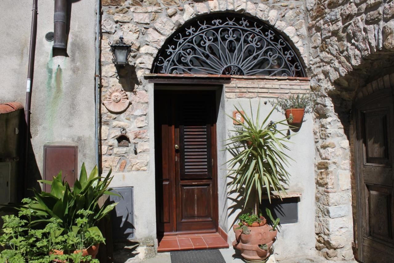 Borgo Di Caldana Accoglienza Turistica Diffusa Εξωτερικό φωτογραφία
